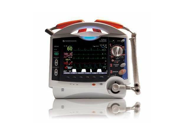 NIHON KOHDEN TEC-8300 series Cardiolife Defibrillator
