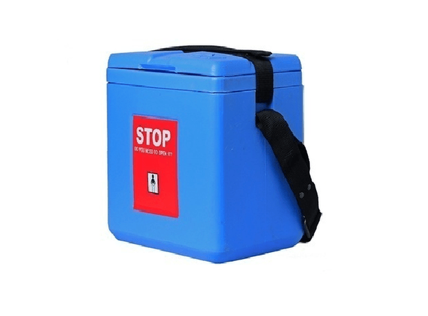 Coldchain Controls Vaccine Carriers, For Hospital & Laboratory, Size: 3 Litre